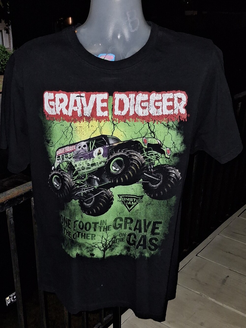 Vintage GRAVE DIGGER MONSTER TRUCK T Shirt Size XLb